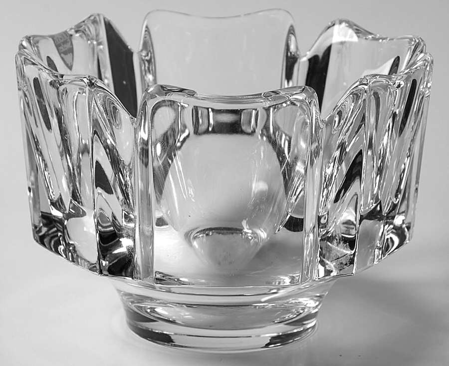 Corona 5" Round Bowl by Orrefors-1