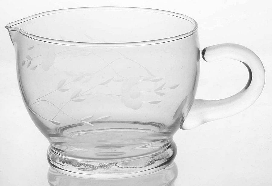 Heritage Sauce Boat by Princess House-1