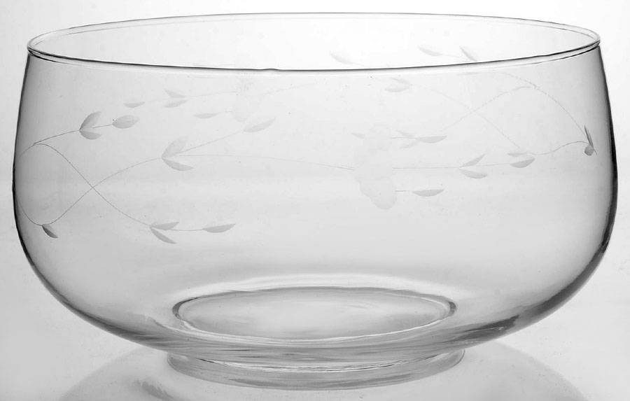 Heritage 9" Salad Bowl by Princess House-1
