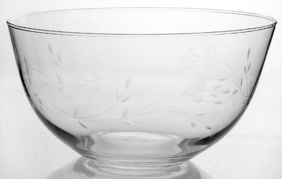 Heritage 10" Round Bowl by Princess House-1