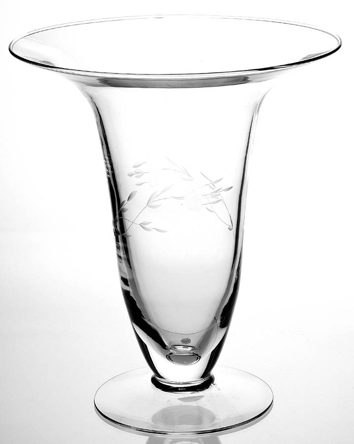 Heritage 10" Flared Vase by Princess House-1