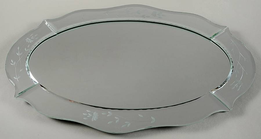 Heritage 16" Oblong Tray by Princess House-1