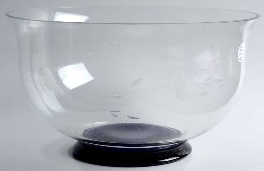 Heritage 10" Revere Bowl by Princess House-1