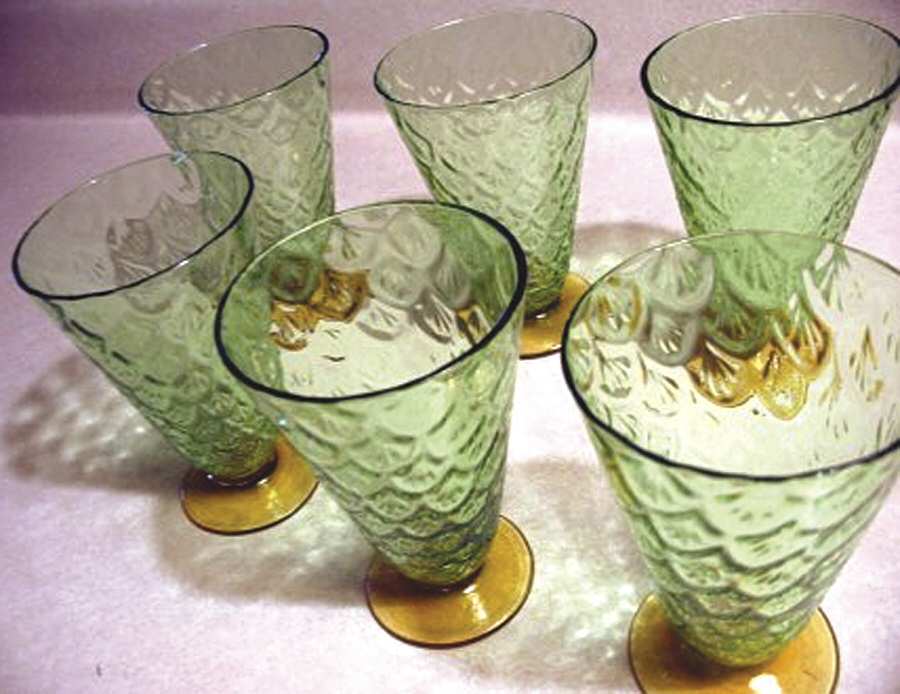 Turkey Tracks-Green-Topaz Footed Tumbler by Pukeberg Glass-1