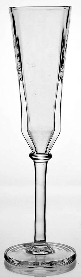 Woodbury Fluted Champagne by Simon Pearce-1