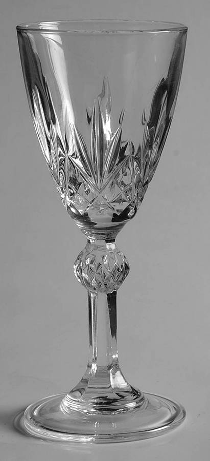 Linea Gala Cordial Glass by Royal Crystal Rock-1