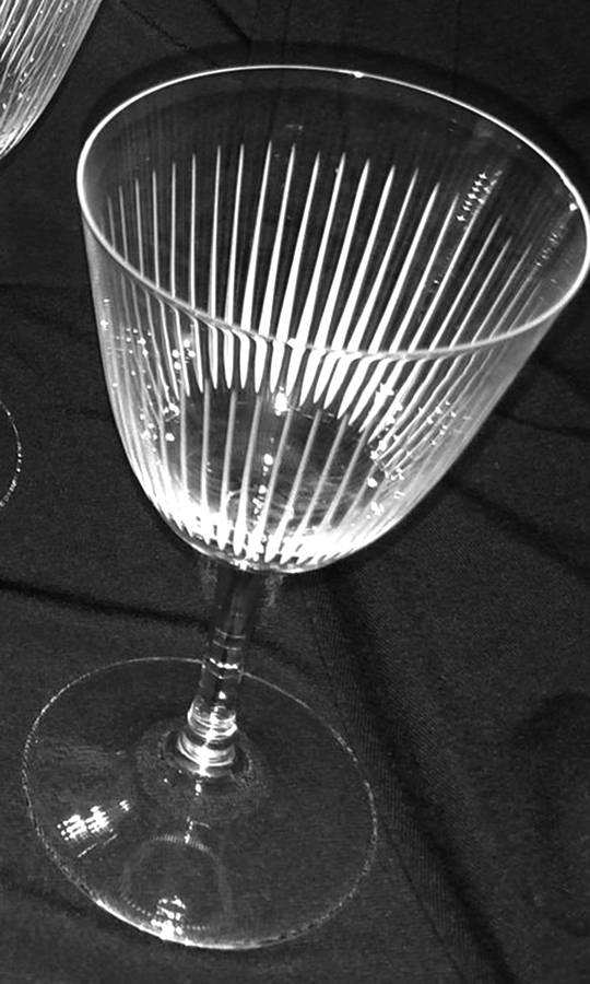 Alto Wine Glass by Royal Worcester-1