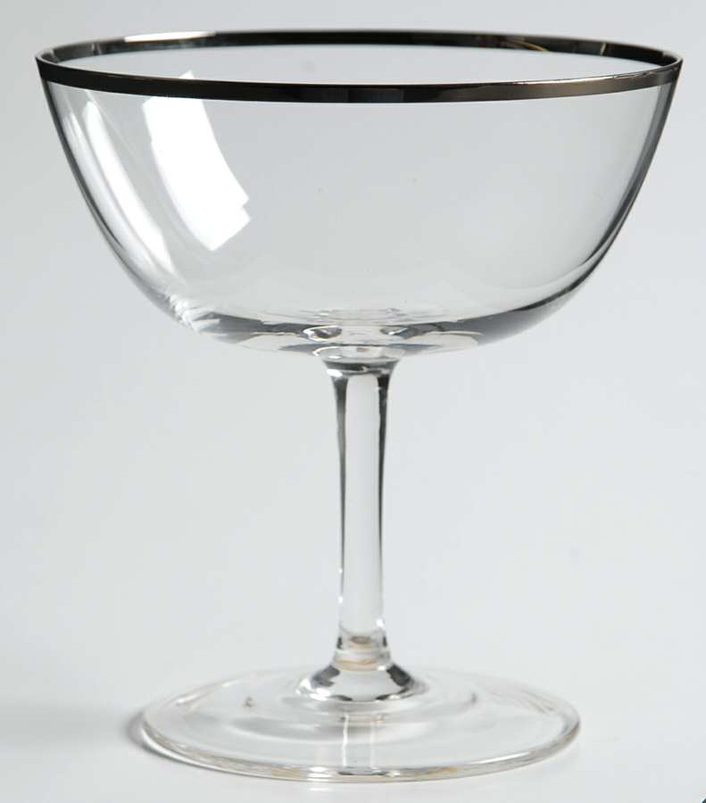Platinum Sovereign Champagne/Tall Sherbet by Schneegattern-1