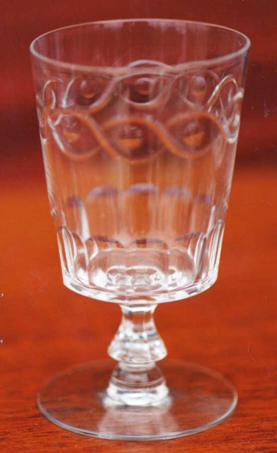 Cut 1009 Wine Glass by Seneca-1