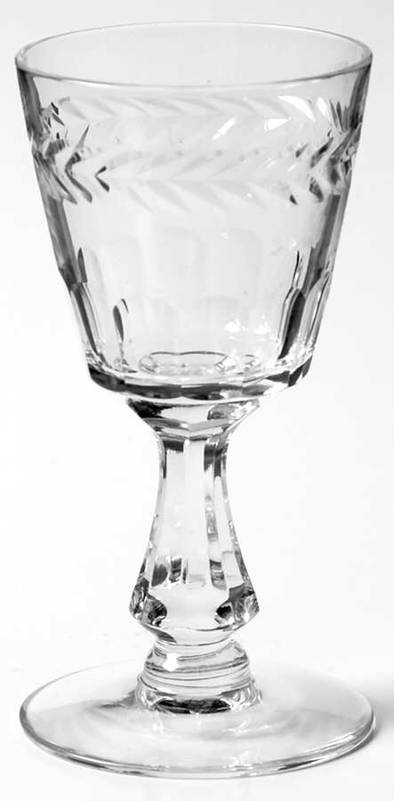 Laurel (Round Base) Wine Glass by Seneca-1