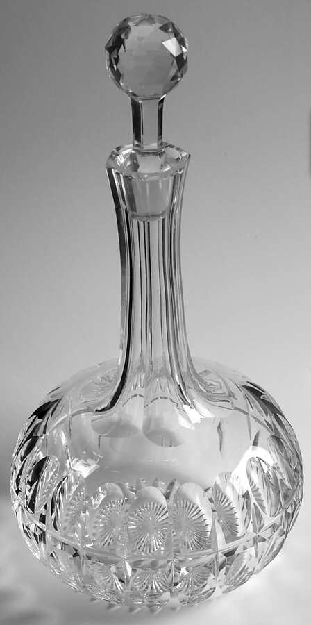 Clifton Park Decanter & Stopper by Stuart-1
