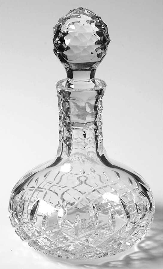 Shaftesbury Port Decanter & Stopper by Stuart-1