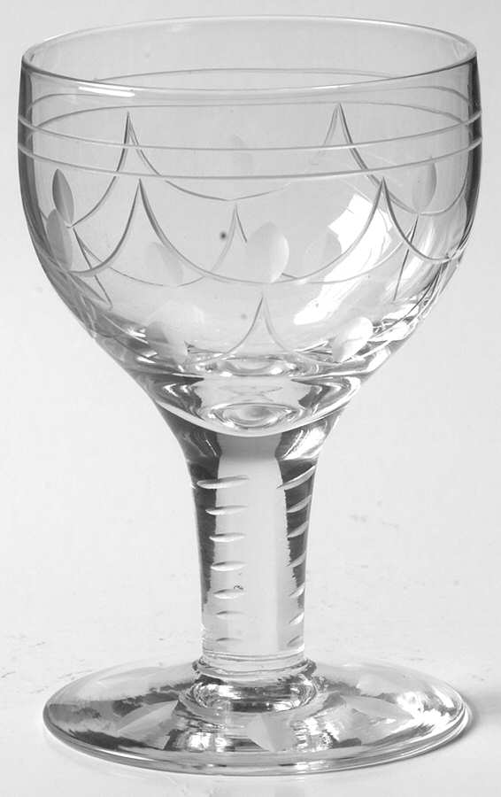 Tamara Wine Glass by Stuart-1