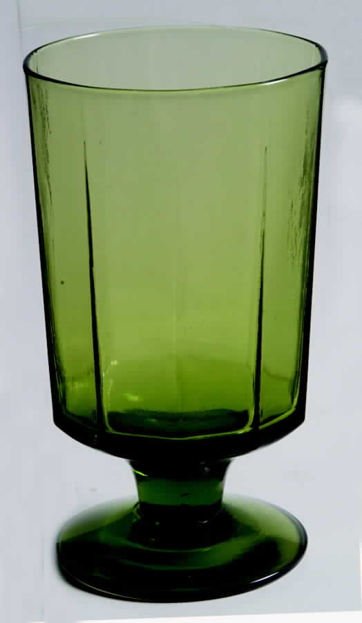Images Moss Green Wine Glass by Seneca-1