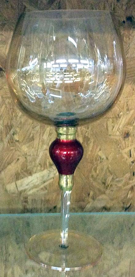 Aristocrat Balloon Wine by Slant-1