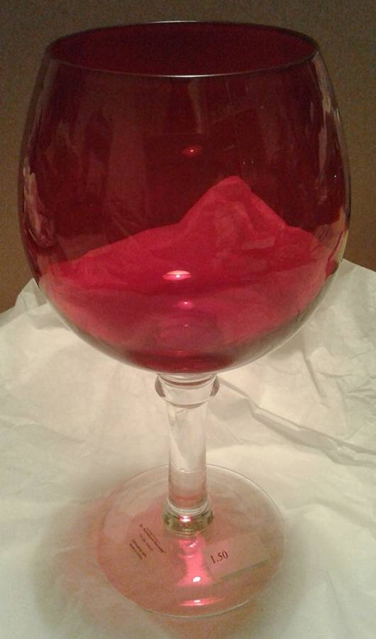 Tis the Season Ruby Balloon Wine by St Nicholas Square-1