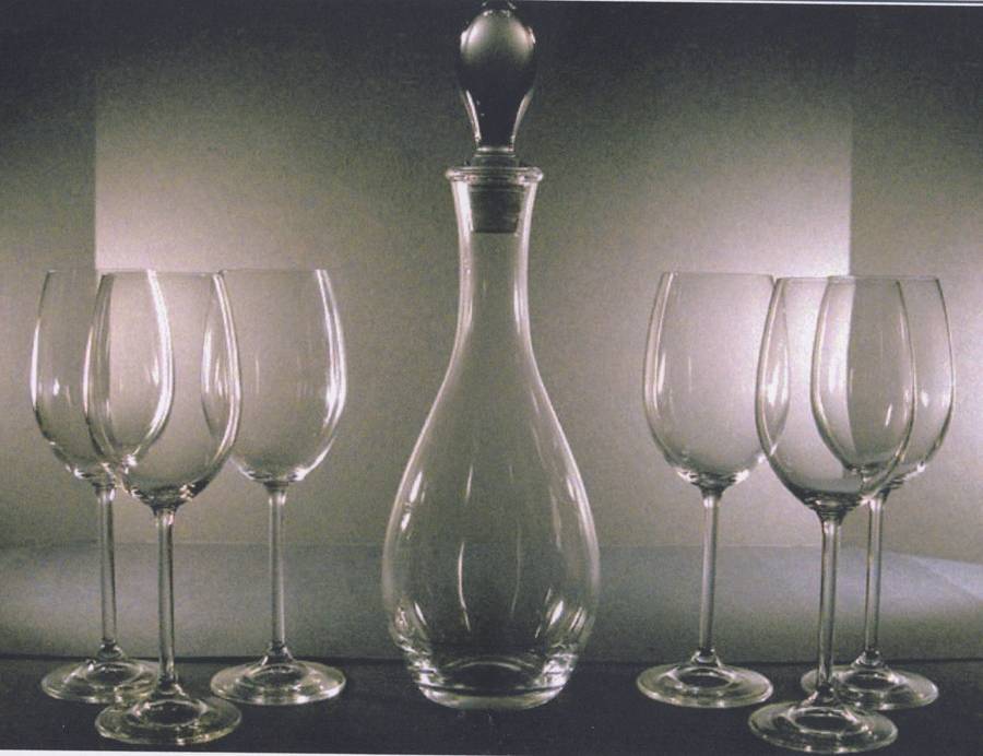 Eden Wine Glass by Sterling Home (Crystal)-1