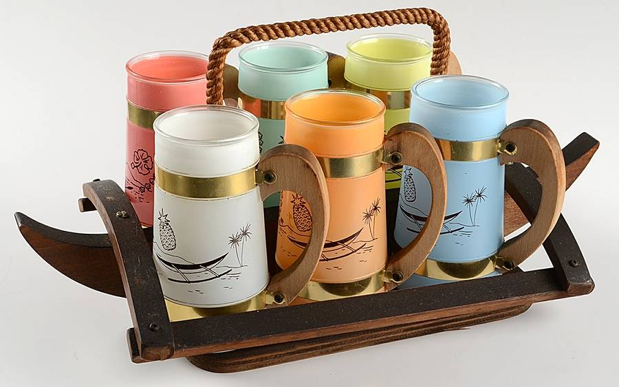 B8G1 (7 Pc) Mug w/Wood Handles & Wood Tray by Benner Glass Co-1