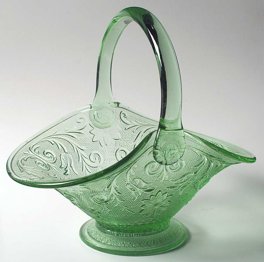 Sandwich Light Green (Chantilly Green) 9" Handled Basket by Tiara-1