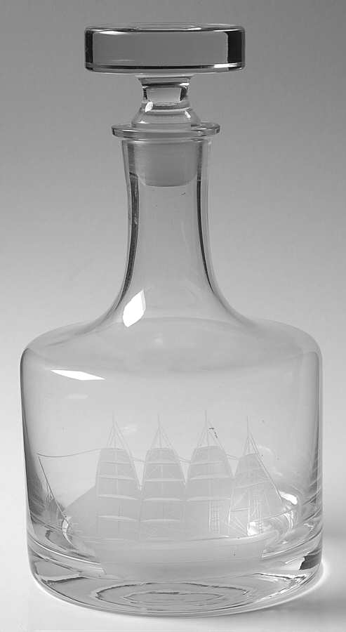 Clipper Decanter & Stopper by Toscany-1