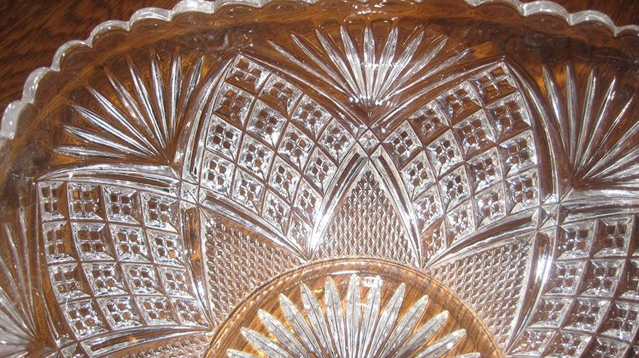 Tarentums Virginia 7" Square Bowl by Tarentum-1