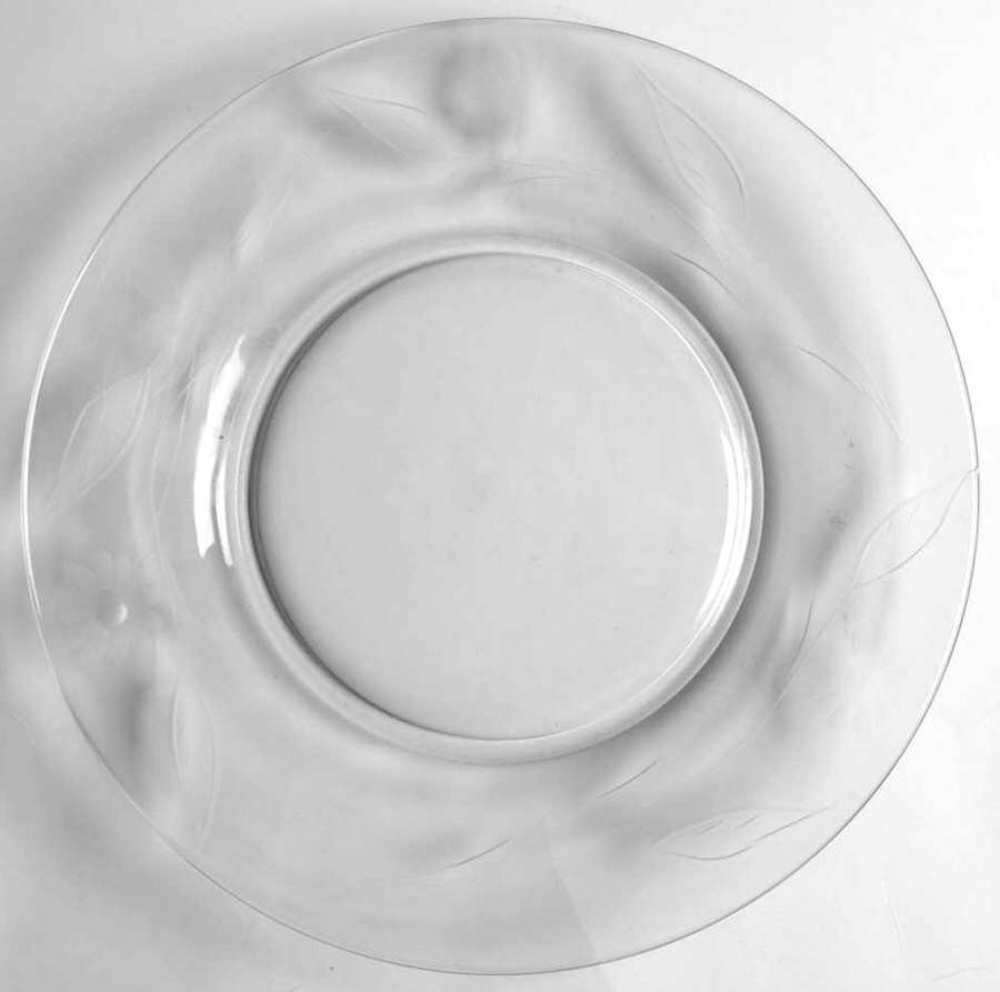 1500-38 Luncheon Plate by Glastonbury - Lotus-1