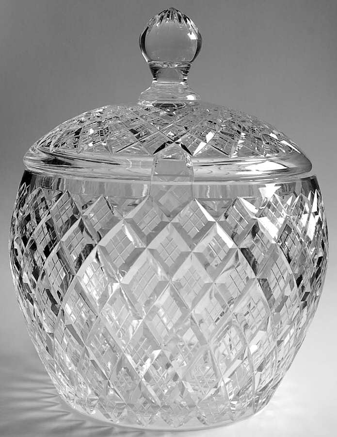 371-556 Punch Bowl & Lid by Waterford Crystal-1