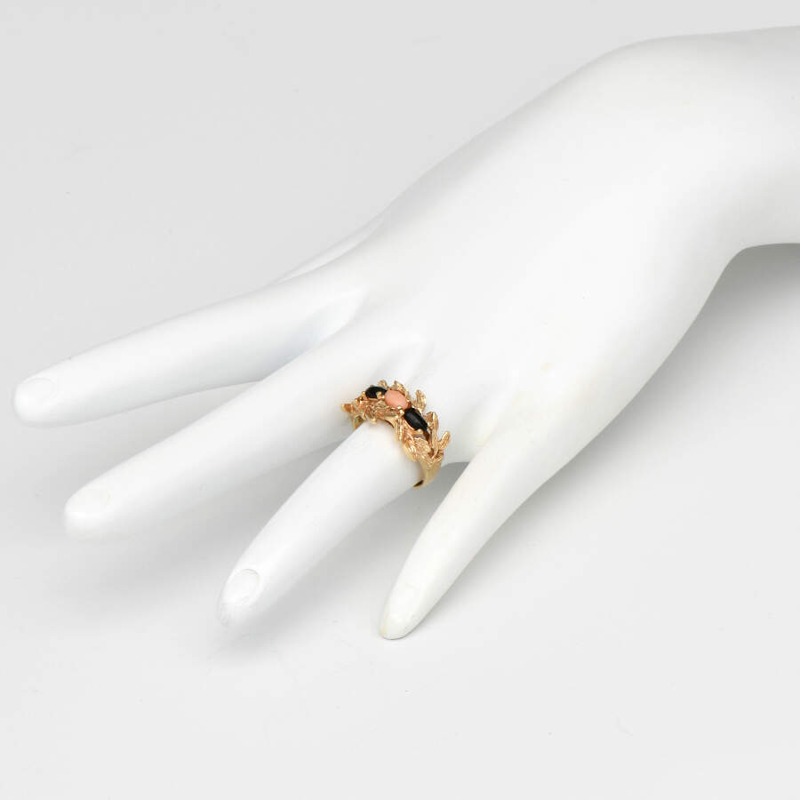 14KY Black & Pink Coral Leaf Ring-5