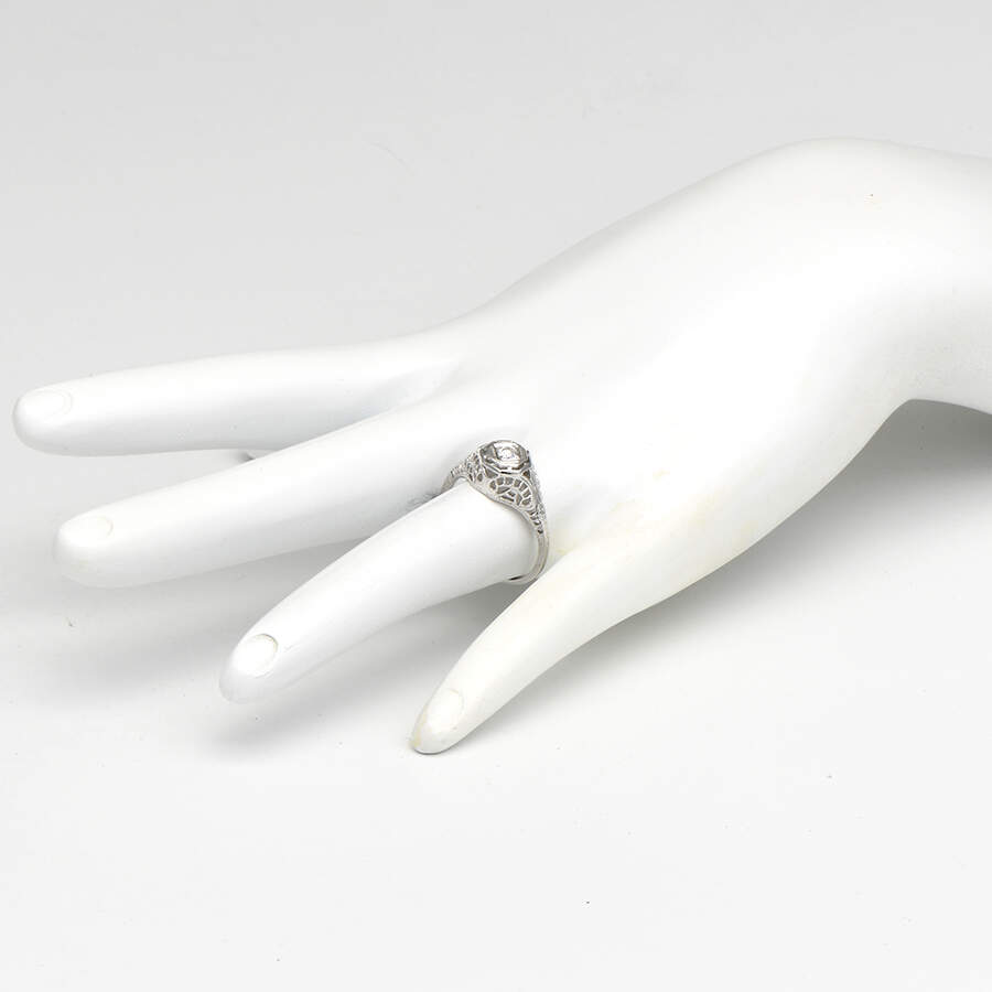 18KW Art Deco Diamond(0.06) Solitaire Ring-5