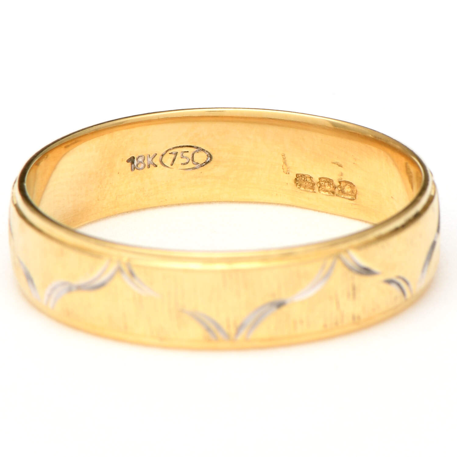 18KYW Brushed & Engraved Band Ring-2