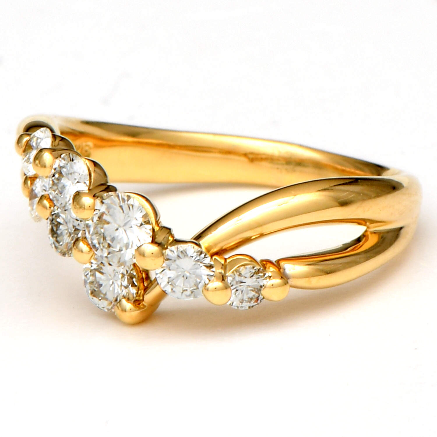 18KY Diamond (0.78) Crossover Band Ring-1