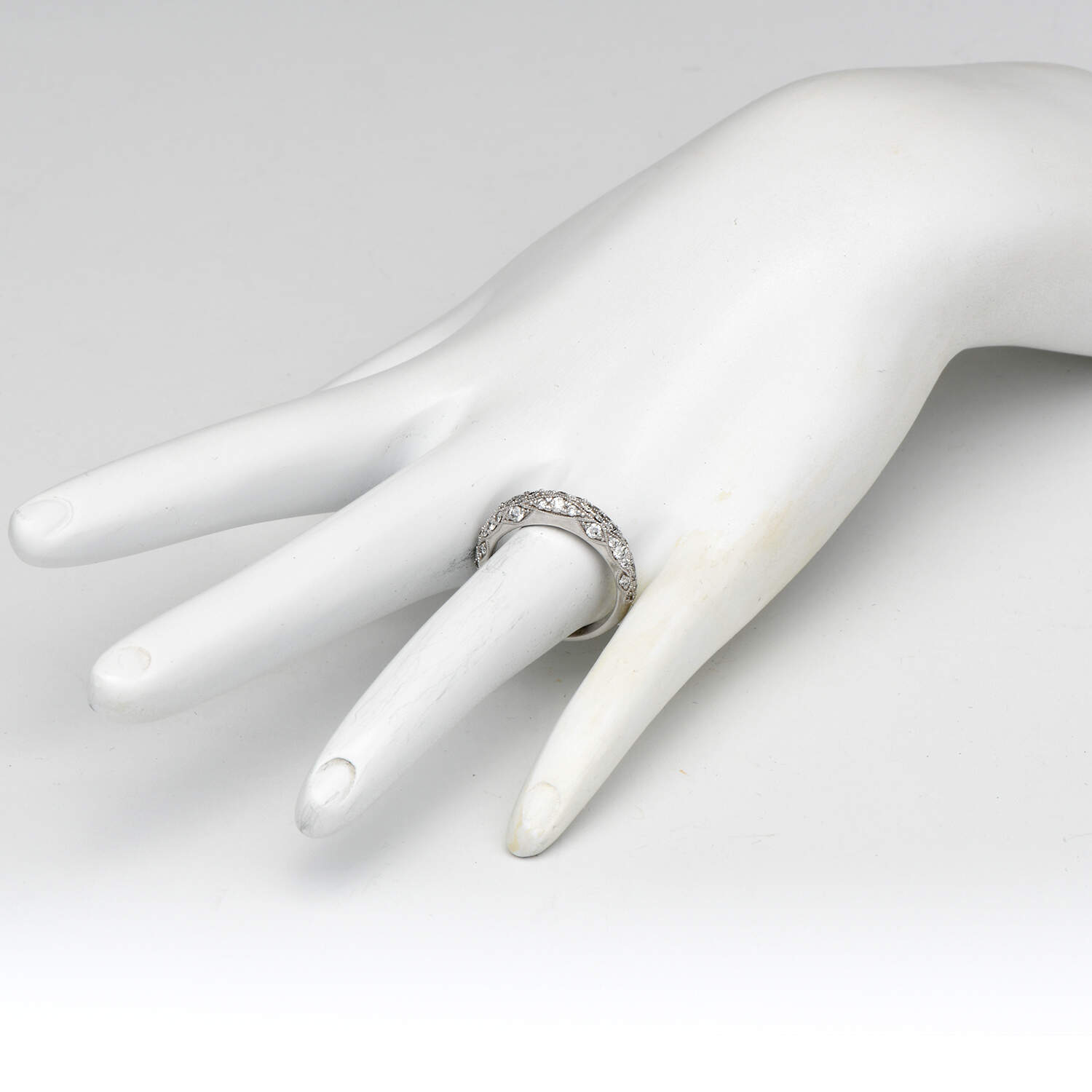14KW Diamond (0.77) Lace Band Ring-6