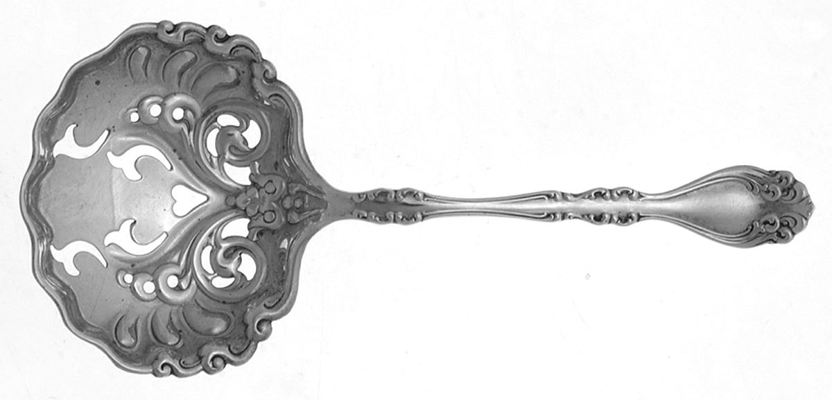 Lorraine (Sterling, 1904, No Monograms) Solid Bon Bon Spoon with Pierced Bowl by Alvin-1