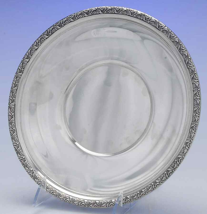 Chased Romantique (Sterling Holloware) 9" Sandwich Plate by Alvin-1