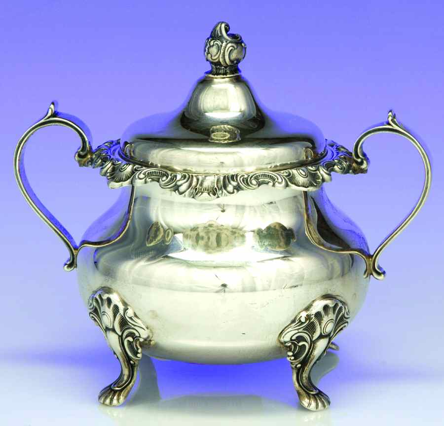 French Scroll (Sterling, 1953, Hollowware) Sugar Bowl & Lid by Alvin-1