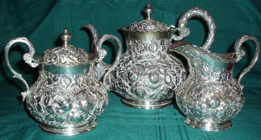 Repousse (Sterling, Hollowware) Sugar Bowl & Lid by AG Schultz-1
