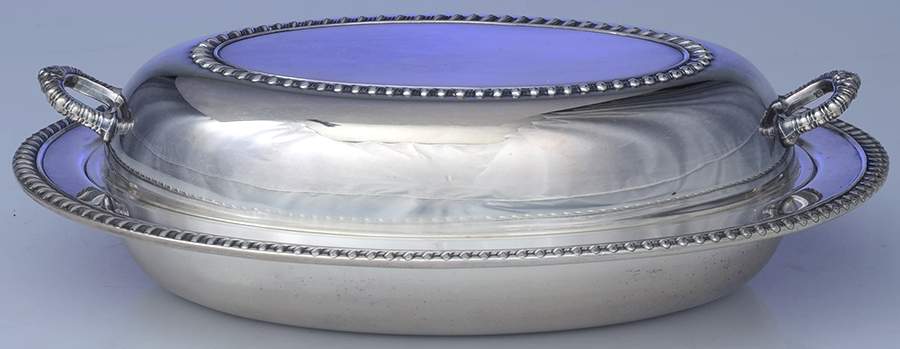 146 (Silverplate, Hollowware) (2 Pc) 11" Oval Double Vegetable by Art Silver -1