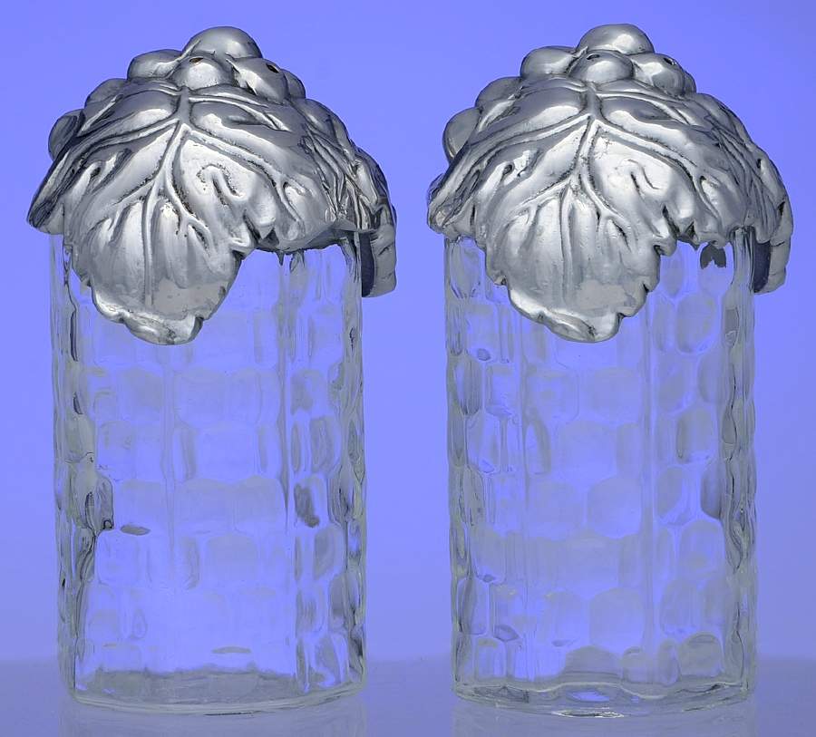 Grape (Aluminum, Hollowware) Salt & Pepper Set by Arthur Court-1