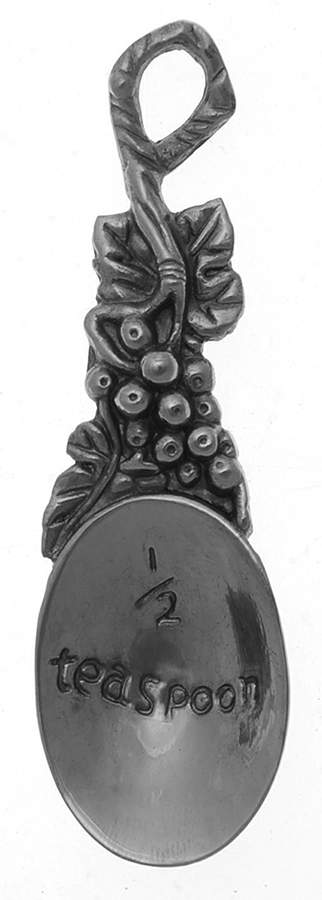 Grape (Aluminum, Hollowware) Measuring Spoon-1/2 Teaspoon by Arthur Court-1