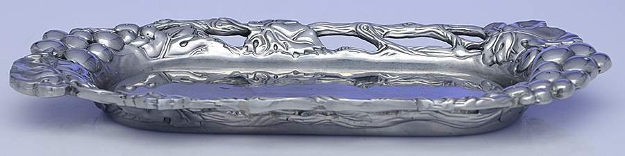 Grape (Aluminum, Hollowware) 1/4 Pound Butter No Lid by Arthur Court-1