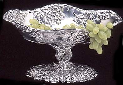 Grape (Aluminum, Hollowware) 14" Oval Pedestal Bowl by Arthur Court-1