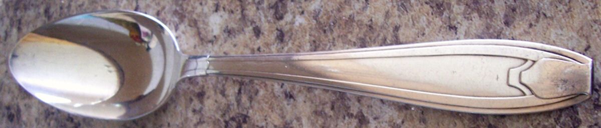 AOL7 (Silverplate) Place/Oval Soup Spoon by Apollo (American)-1