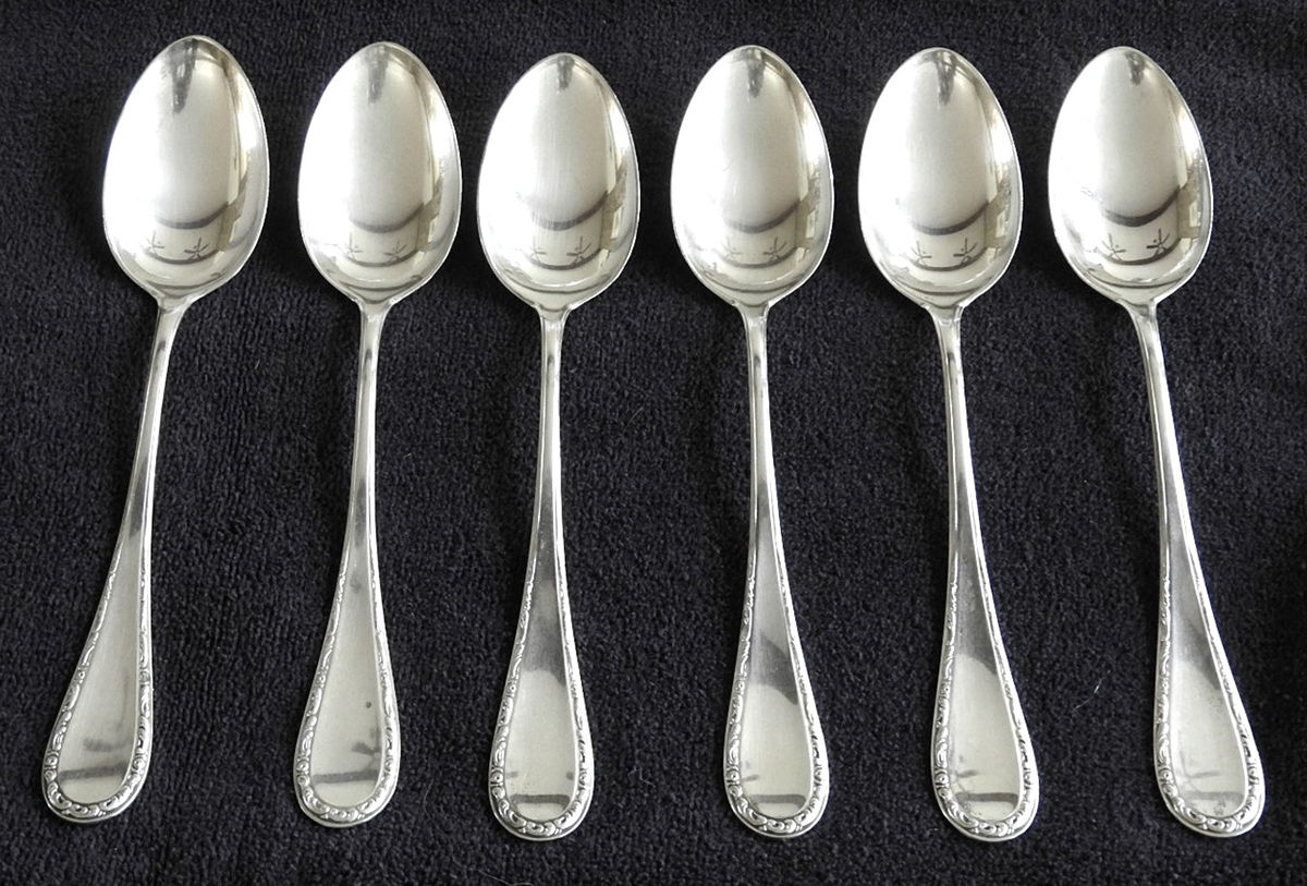 BWF3  Dessert/Oval Soup Spoon by Bremer Silberwarenfa-1