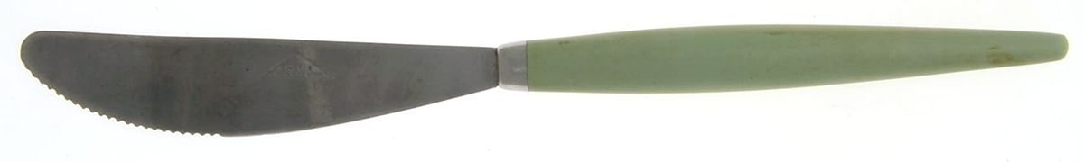 CTQ2 Modern Hollow Knife by Castle Stainless-1