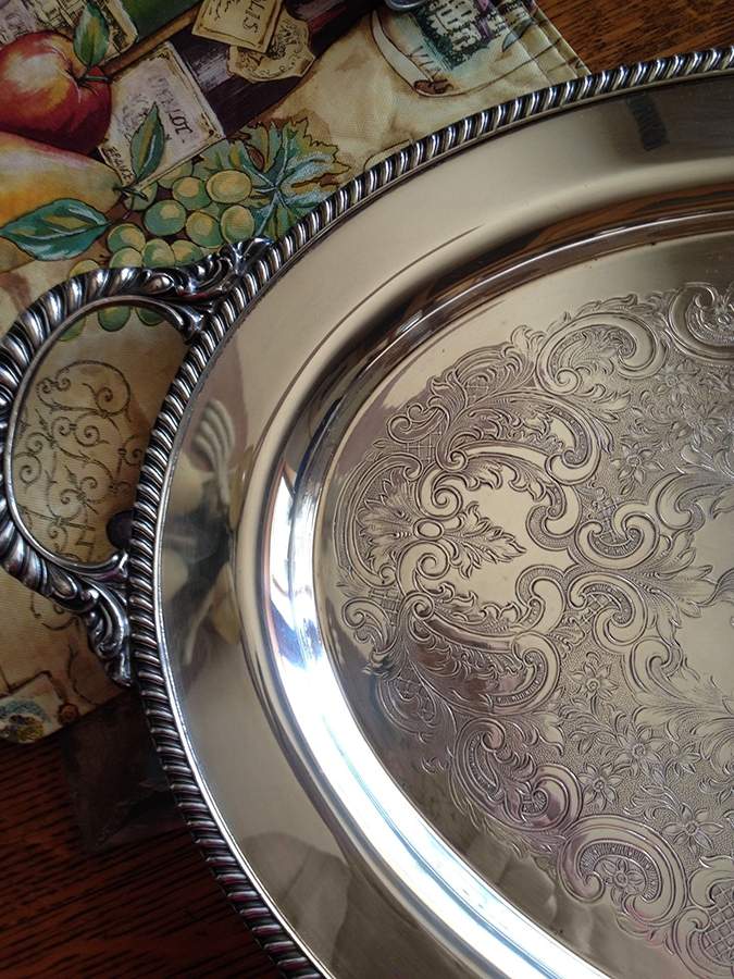 1090X (Silverplate, Hollowware) Large Silverplate Waiter Tray by Crescent Silverware-1