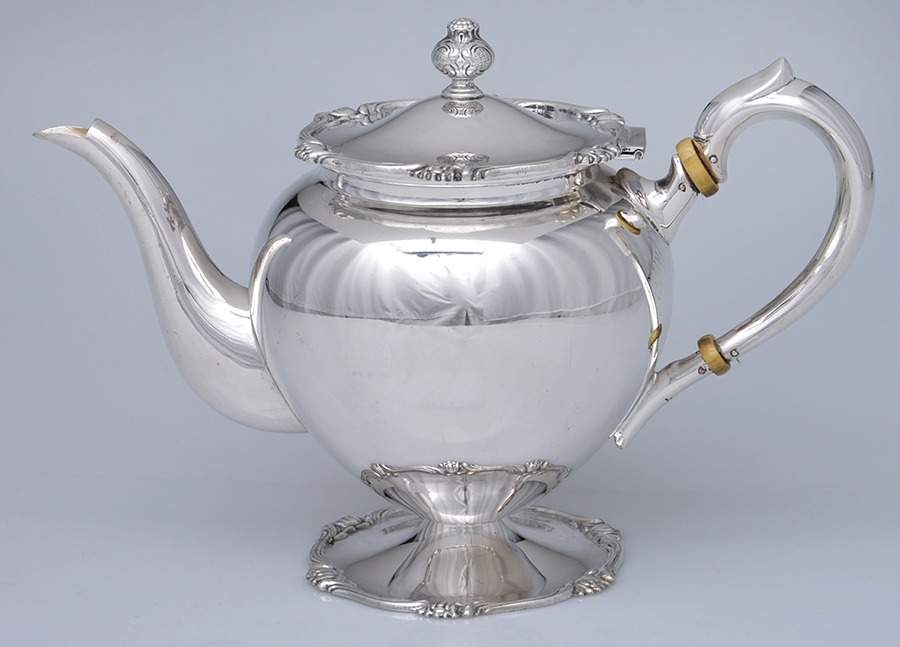 CXU5 (Sterling, Hollowware) Teapot by Camusso (Peru)-1