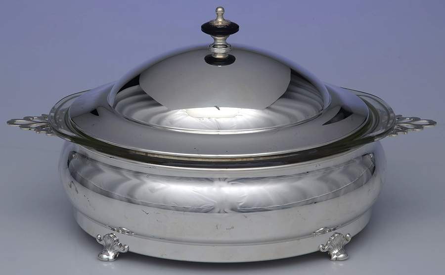 Silverplate Hollowware 2 Qt Round Casserole-Lid by Crescent Silverware-1