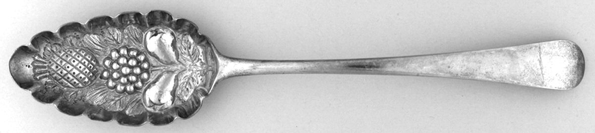CR51 (Sterling) Berry Casserole Spoon Solid Medium Embossed Bowl by Richard Crossley-1