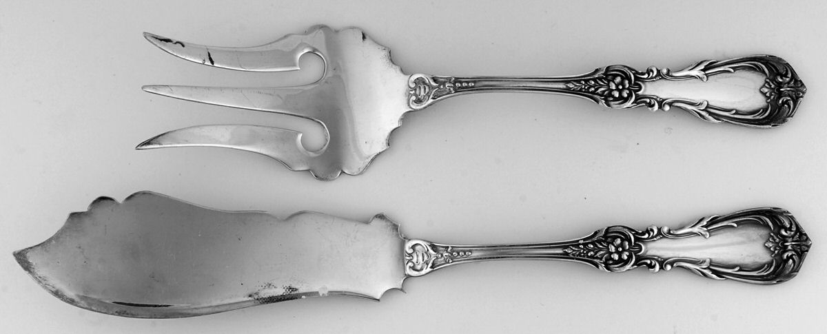 Imperial (Sterling) 2 Piece Large Solid Fish Serving Set by Camusso (Peru)-1