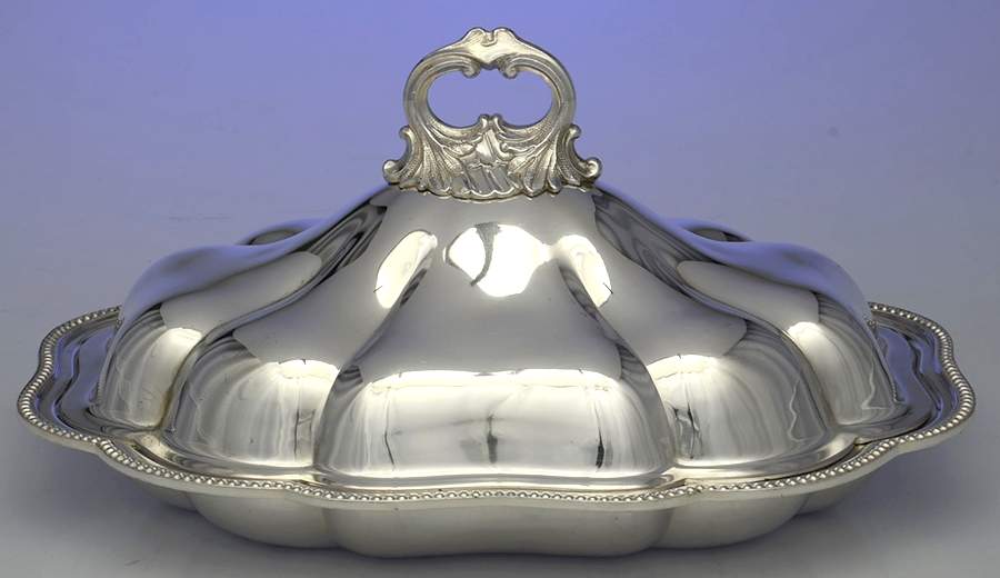 Silverplate Hollowware Oval Buffet Server & Lid by Crown Silver Co-1